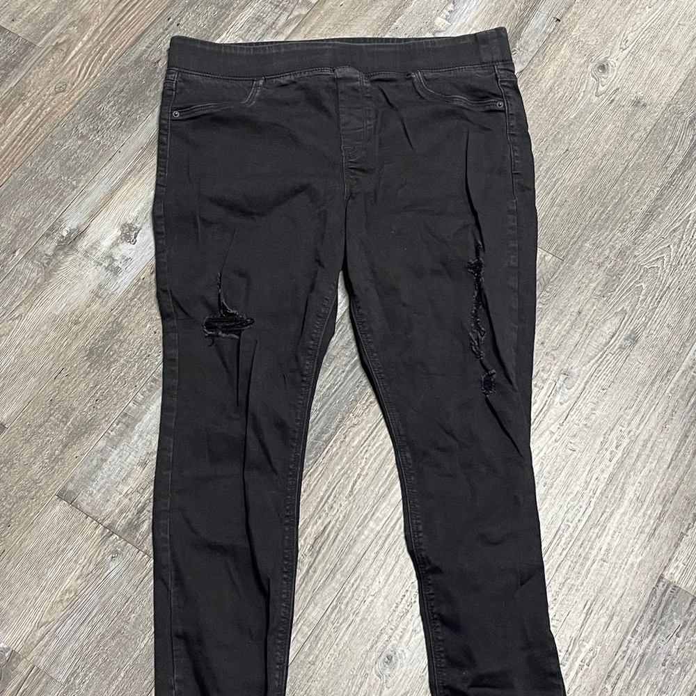 Distressed Rockstar Skinny Jeggings